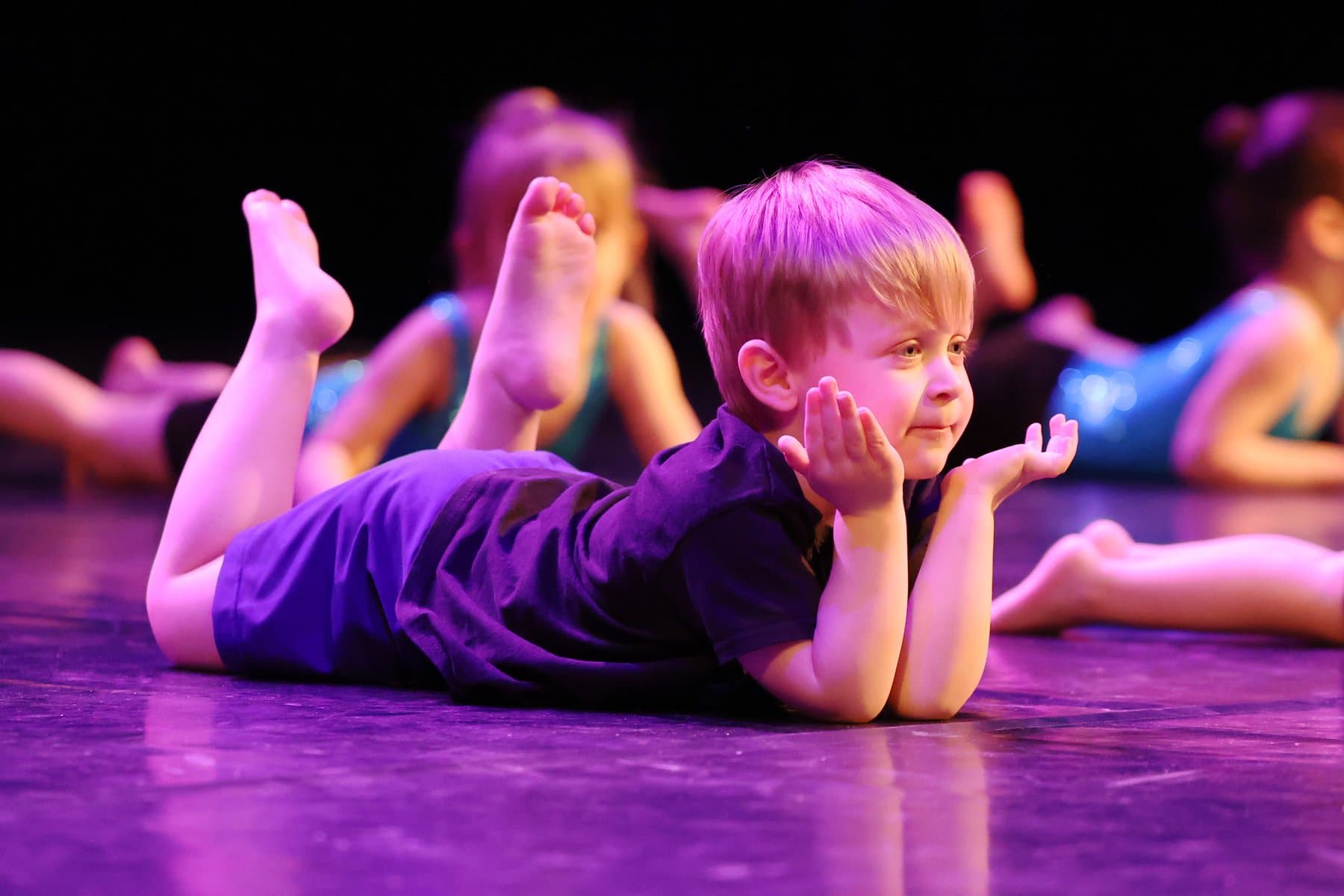Totz in Motion class enjoying a pre-school dance session